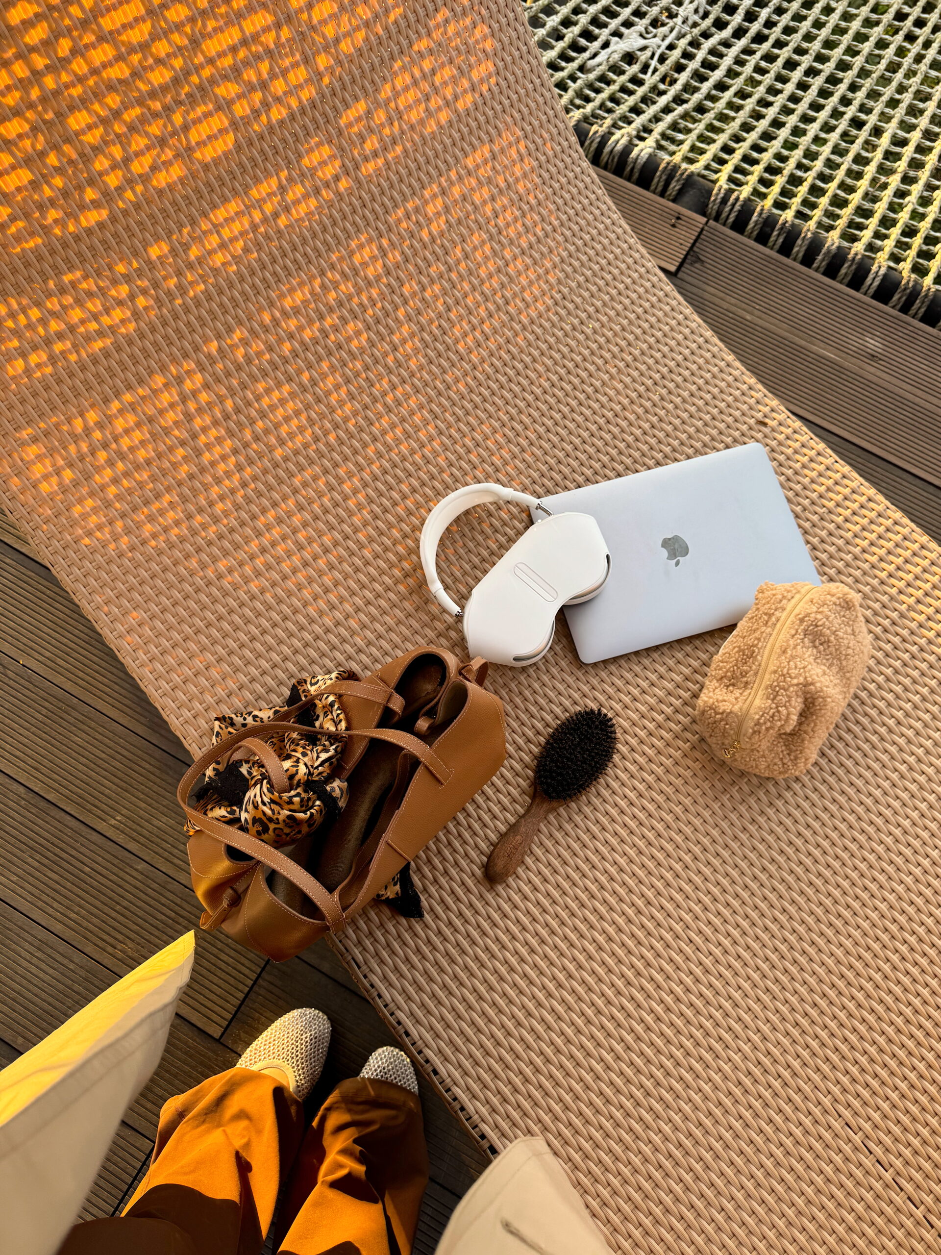 5 Signs It’s Time to Scale Your Coaching Business with an Online Course